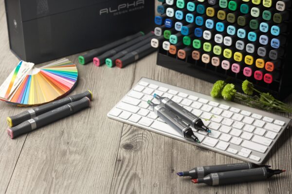 Design Marker (Basic Colors) Set 24 Colors R
